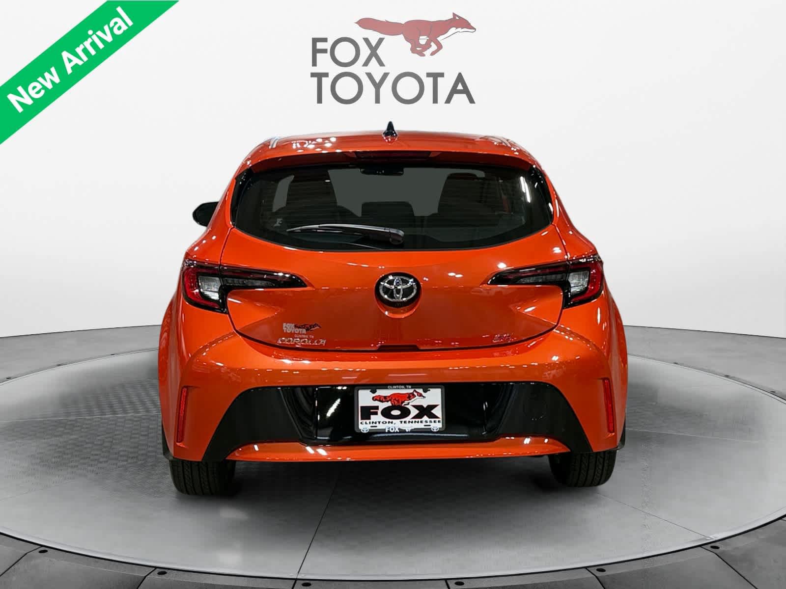 Used 2026 Toyota Corolla SE FWD image 5