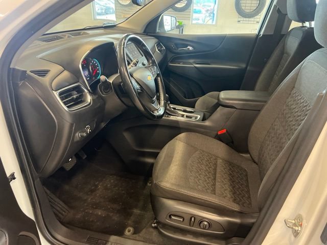 Used 2024 Chevrolet Equinox LT AWD/4WD image 23