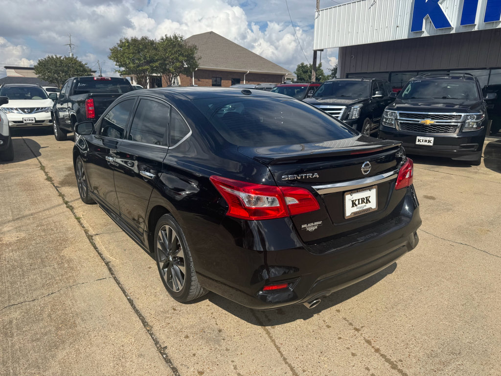 Used 2019 Nissan Sentra SR w/ Exterior Package image 3