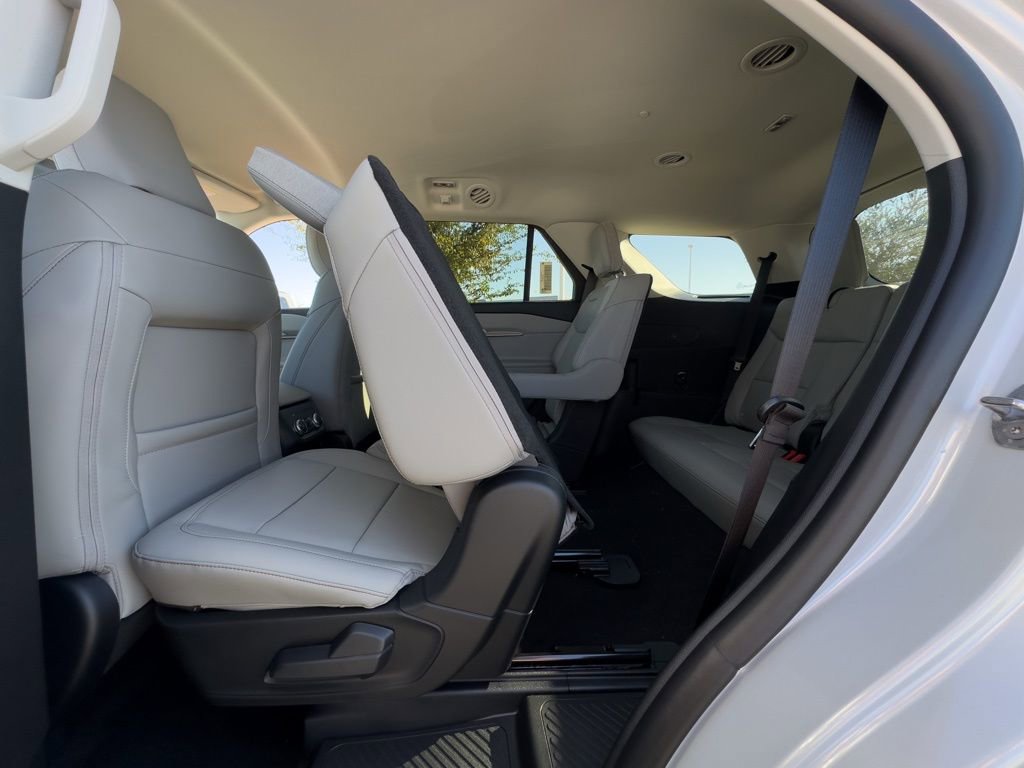 New 2026 Ford Explorer Active w/ Active Comfort Package image 61