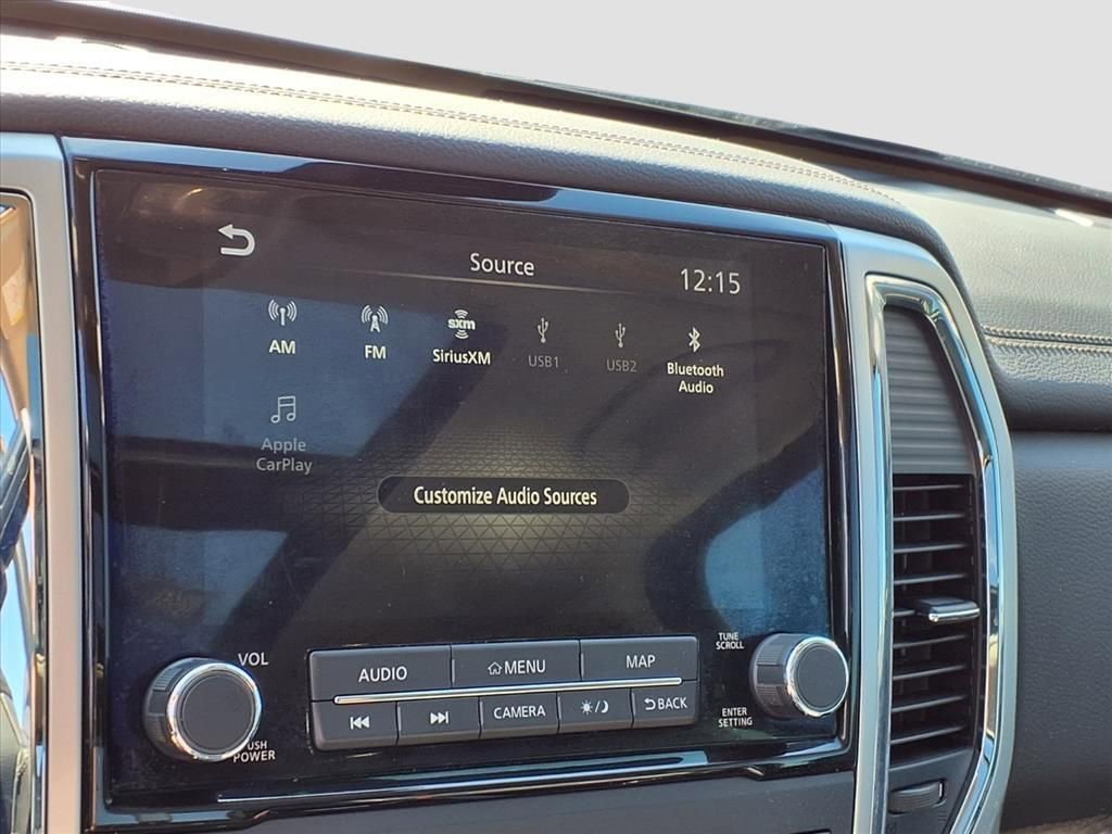 Used 2020 Nissan Titan SL w/ Moonroof Package image 27