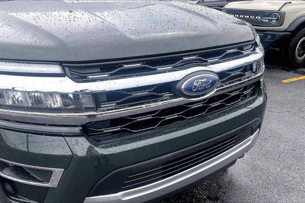 Certified 2023 Ford Expedition Limited AWD/4WD image 31