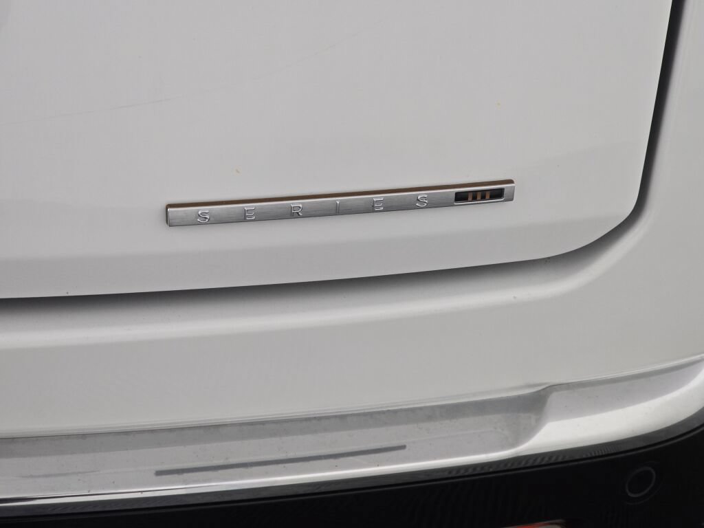 Used 2024 Jeep Grand Wagoneer L Series III AWD/4WD image 14