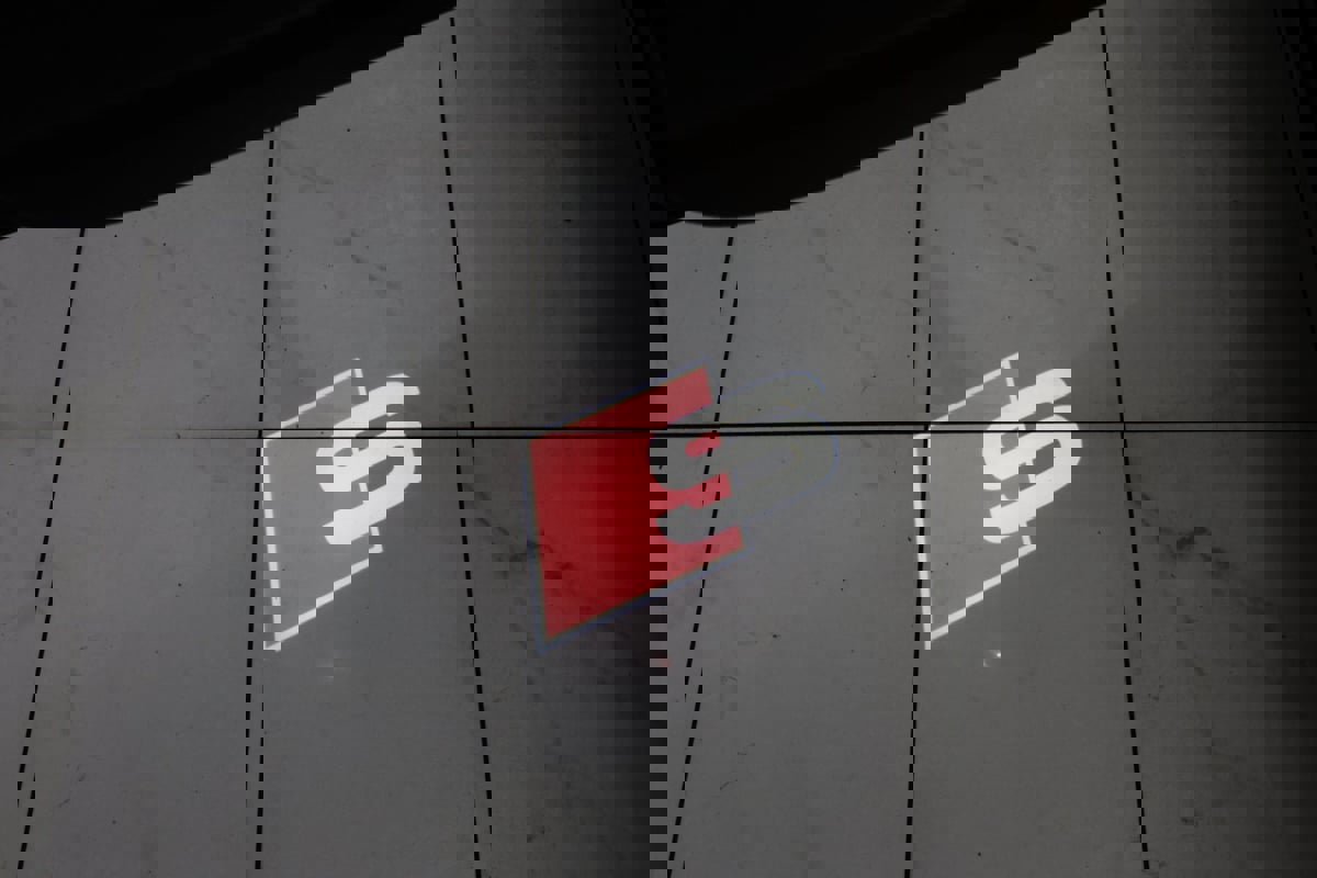 Used 2023 Audi S6 Prestige w/ Prestige Package image 33