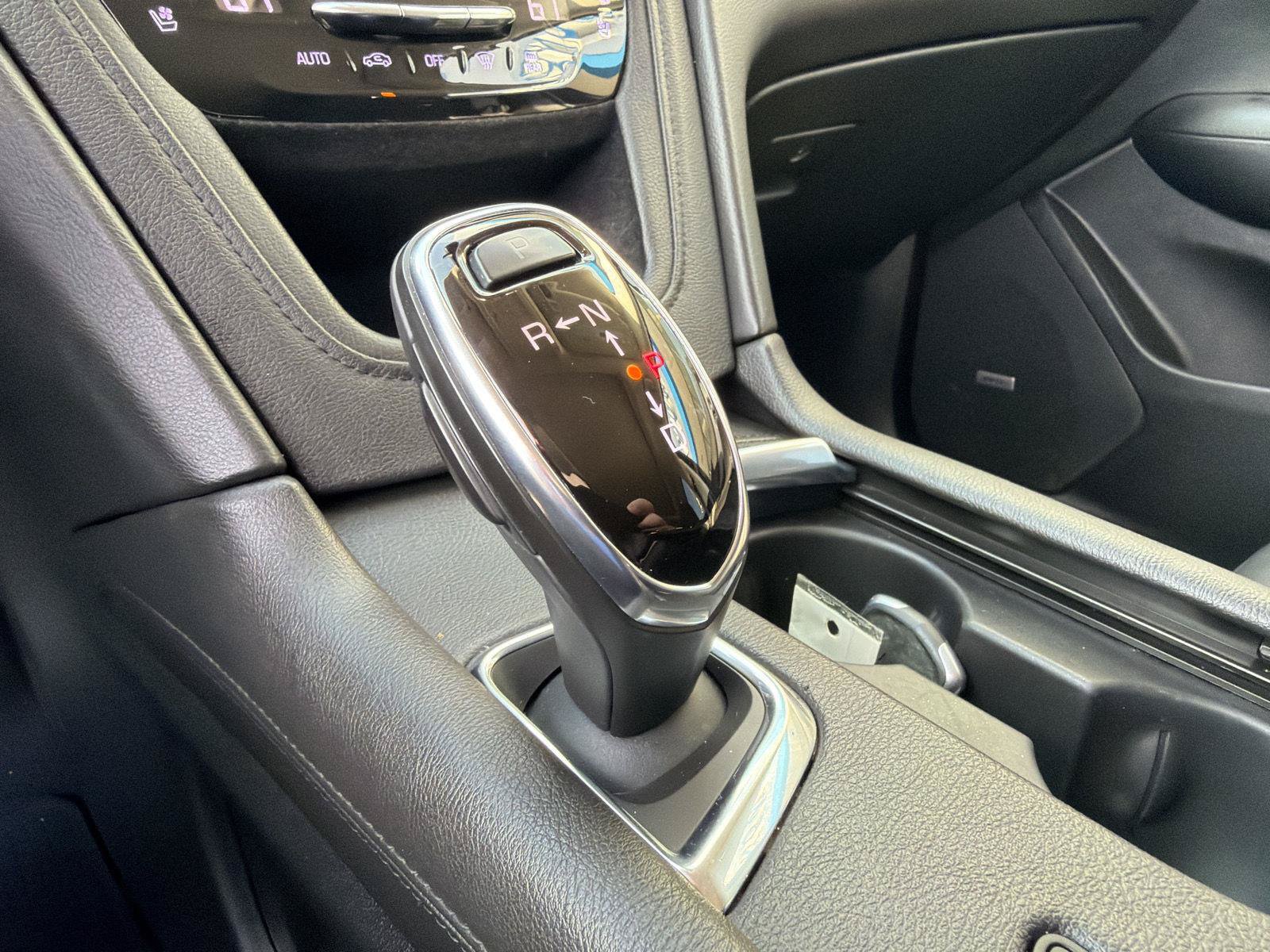 Used 2019 Cadillac XT5 Premium Luxury AWD/4WD image 33