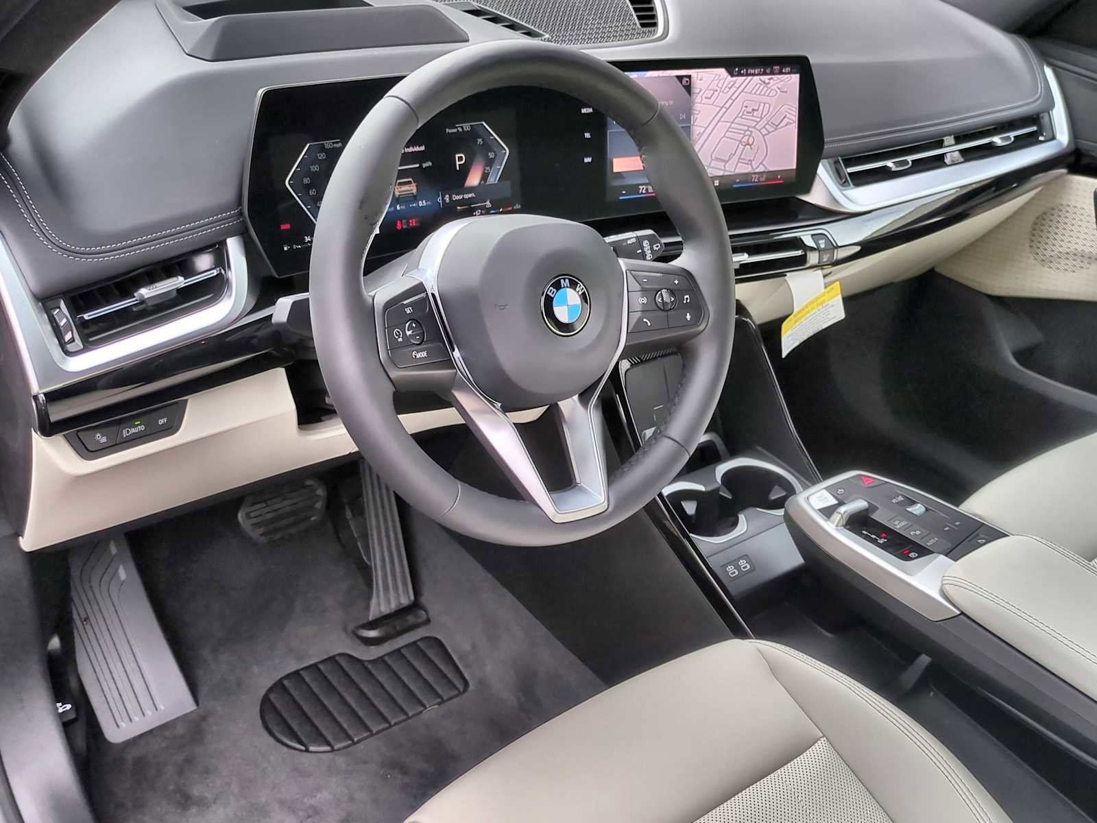 Used 2026 BMW X1 xDrive28i w/ Technology Package image 10