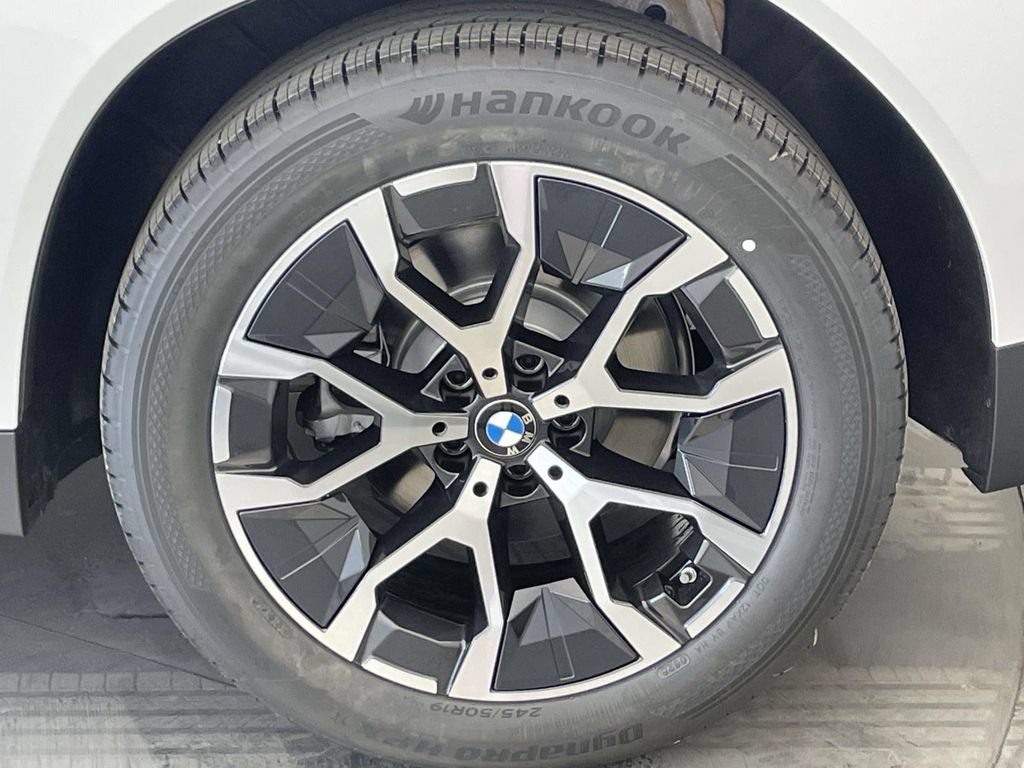 New 2026 BMW X3 xDrive30i w/ Premium Package AWD/4WD image 12