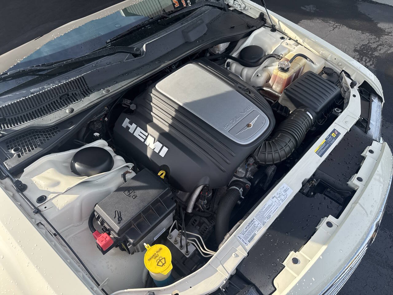 Used 2005 Chrysler 300 C RWD image 9