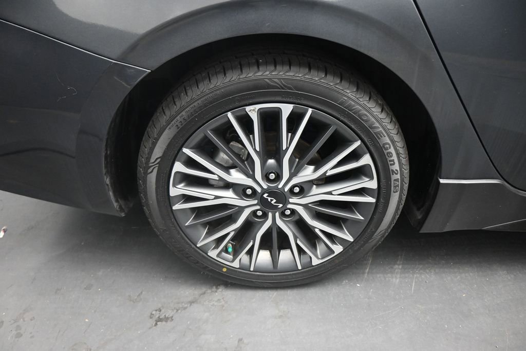 Used 2023 Kia Forte GT-Line FWD image 23