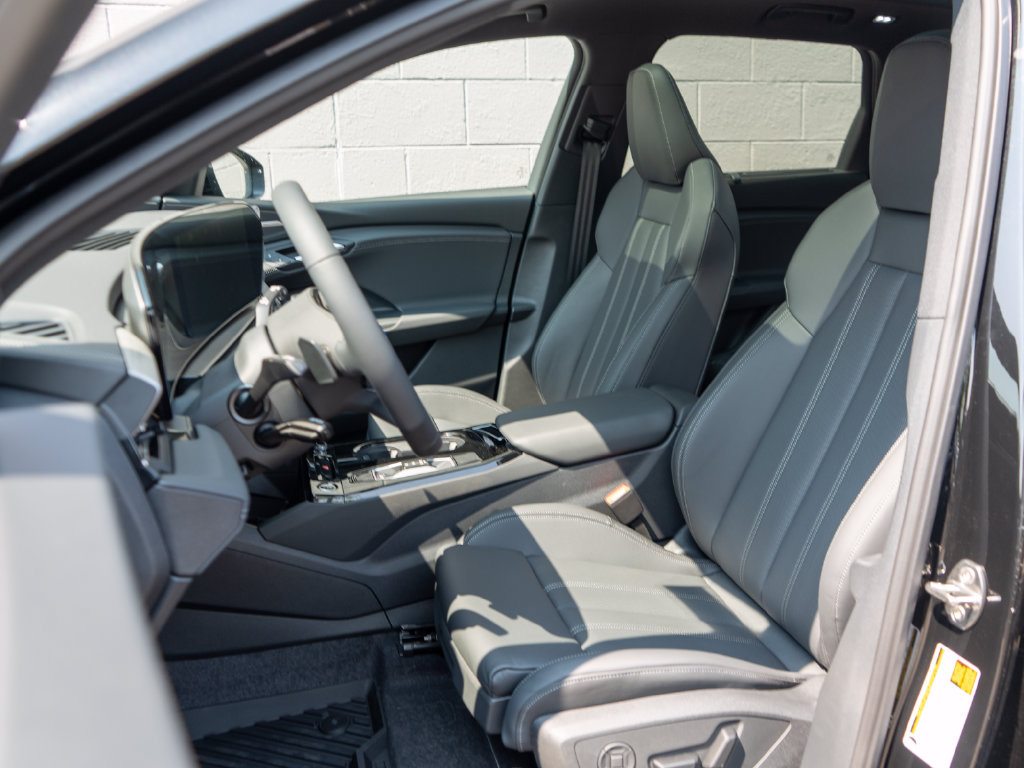 New 2027 Audi Q6 e-tron Premium Plus AWD/4WD image 8