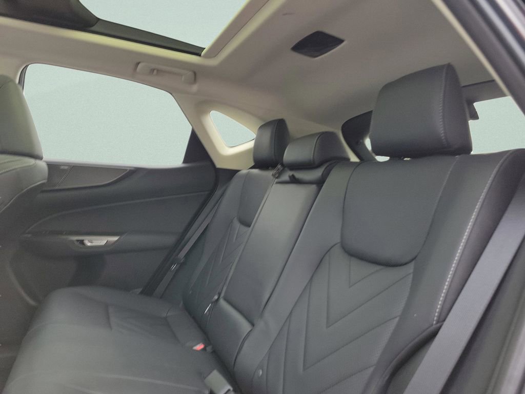 Used 2024 Lexus NX 350h AWD w/ Vision Package image 18