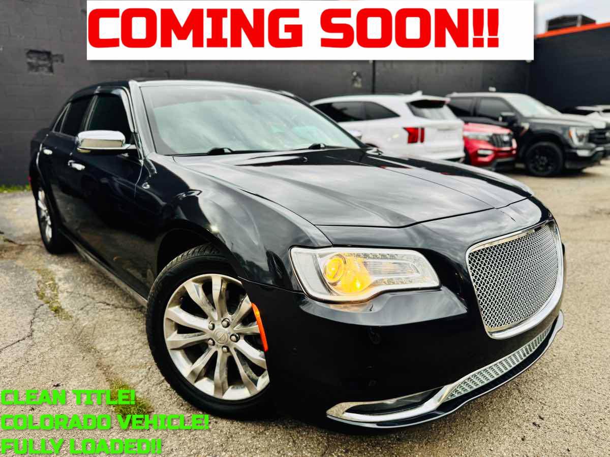 Used 2017 Chrysler 300 Limited w/ 300 Premium Group AWD/4WD image 1
