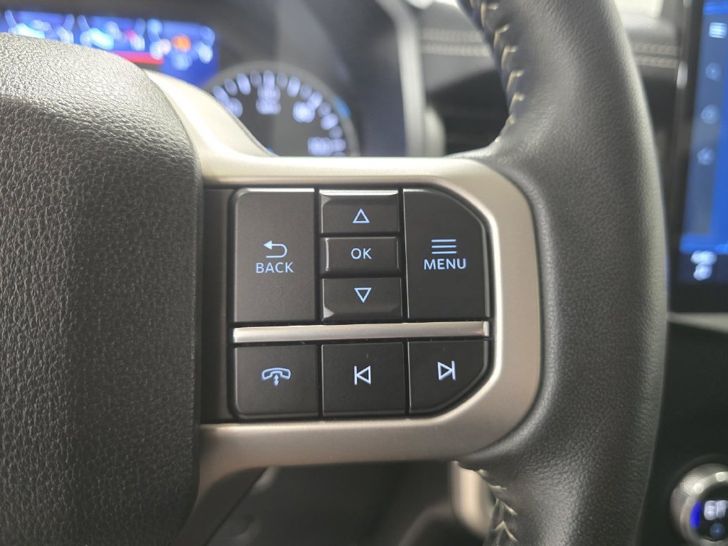 Used 2024 Ford Expedition XLT AWD/4WD image 13