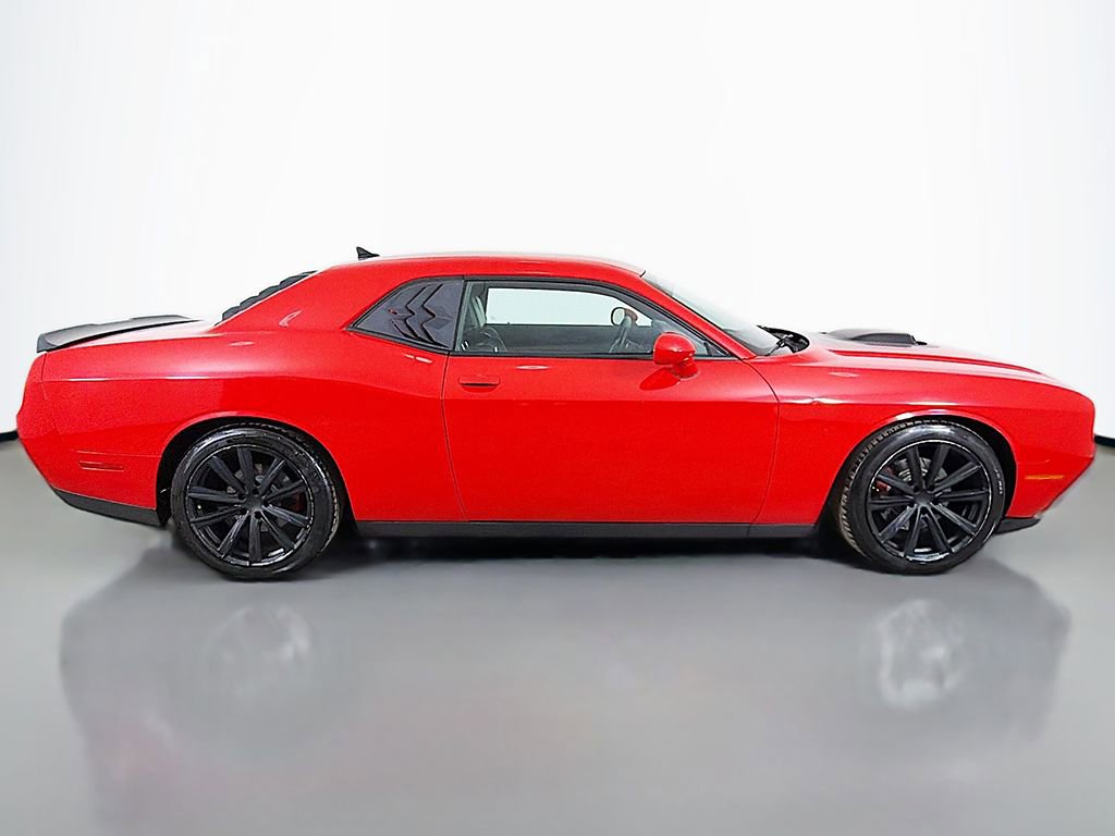 Used 2015 Dodge Challenger R/T Plus RWD image 14