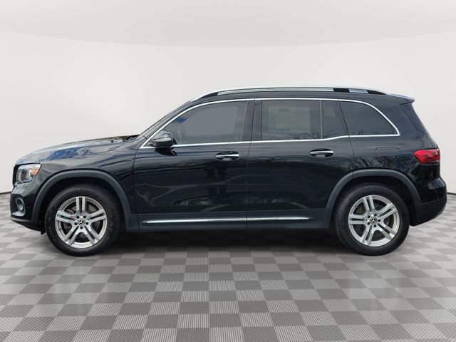 Used 2022 Mercedes-Benz GLB 250 4MATIC image 3