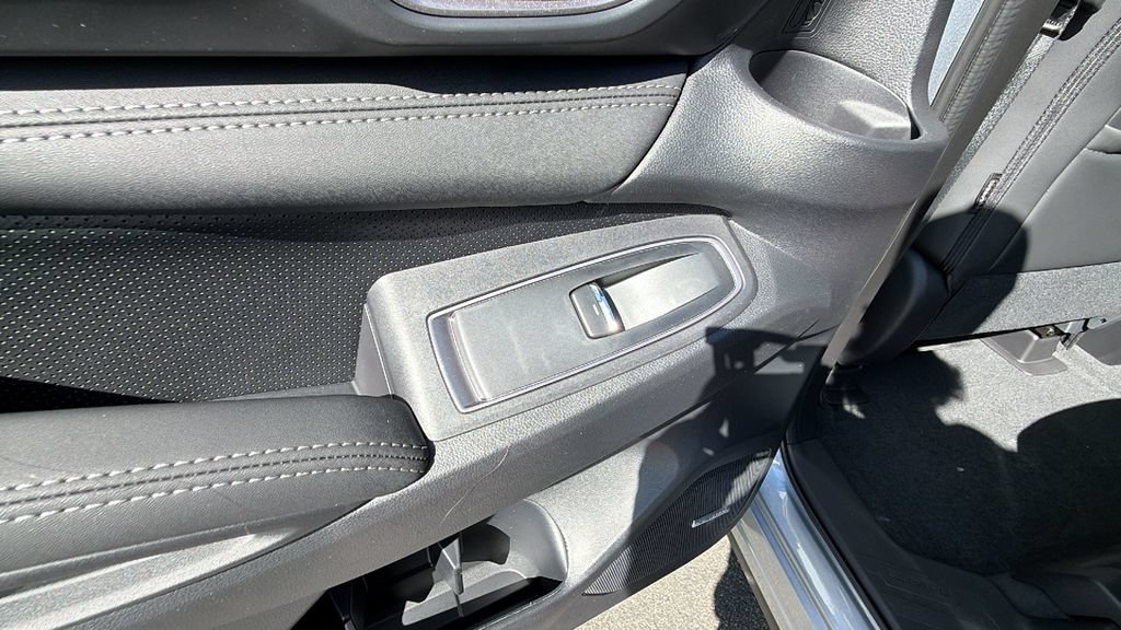 New 2026 Subaru Ascent Limited AWD/4WD image 15