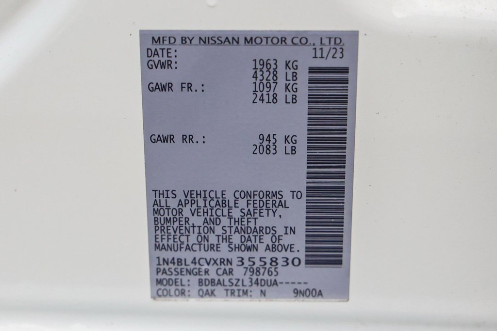 Used 2024 Nissan Altima 2.5 SR FWD image 34