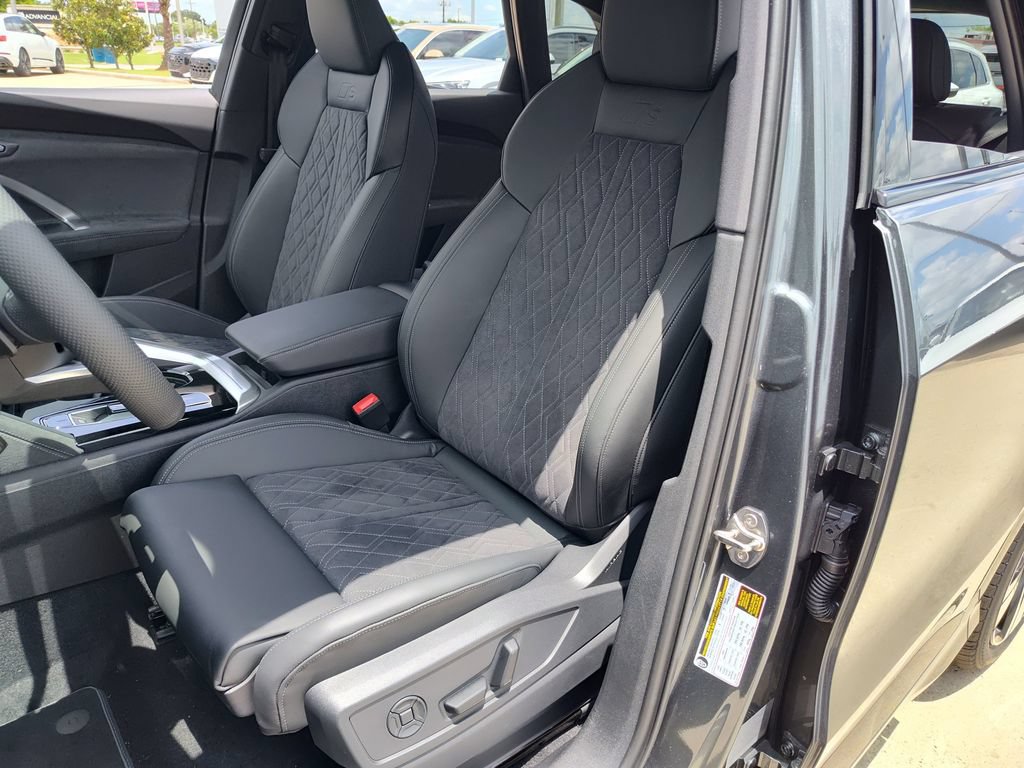 New 2026 Audi SQ5 Premium Plus AWD/4WD image 6