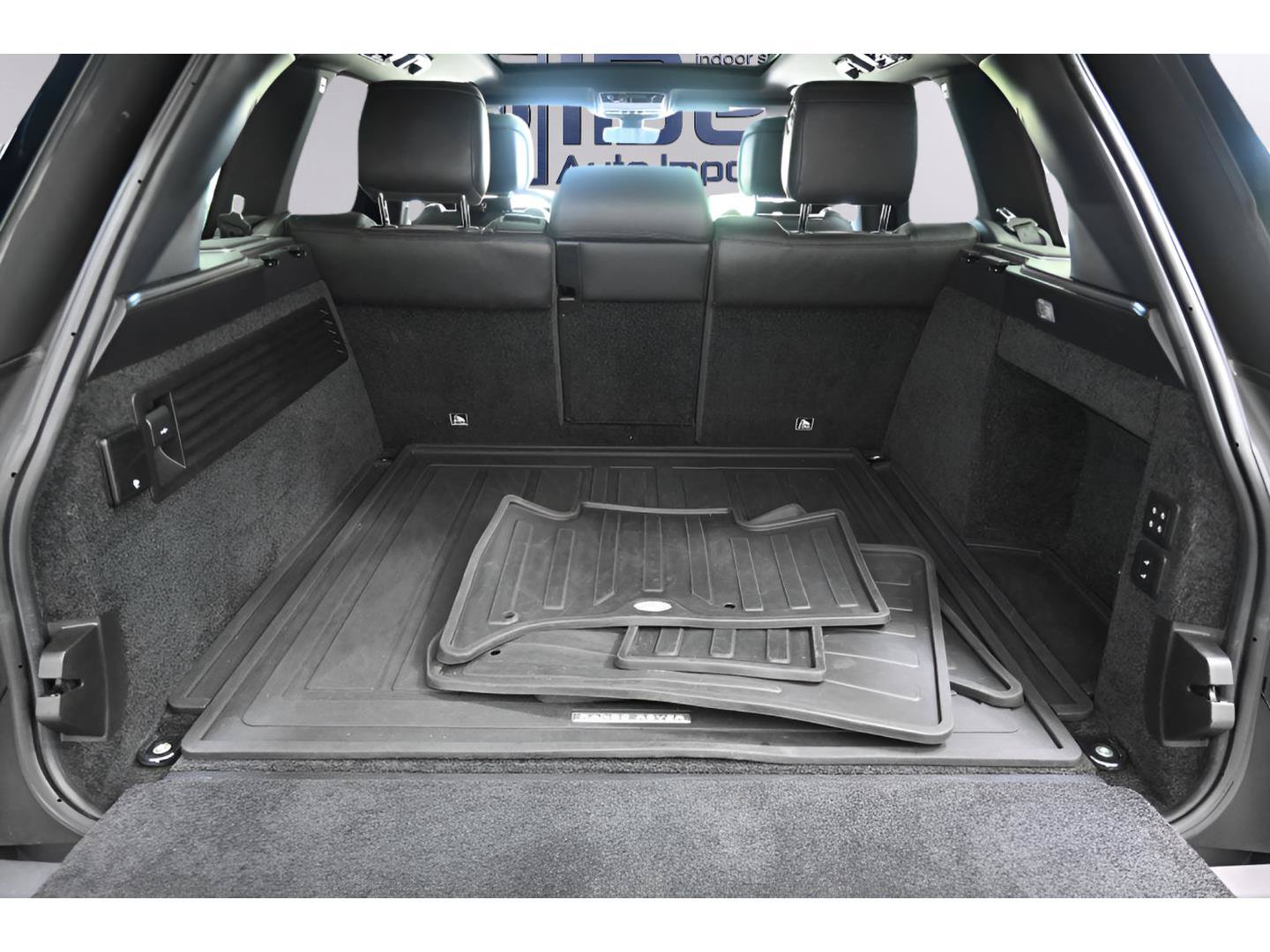 Used 2019 Land Rover Range Rover Supercharged AWD/4WD image 16