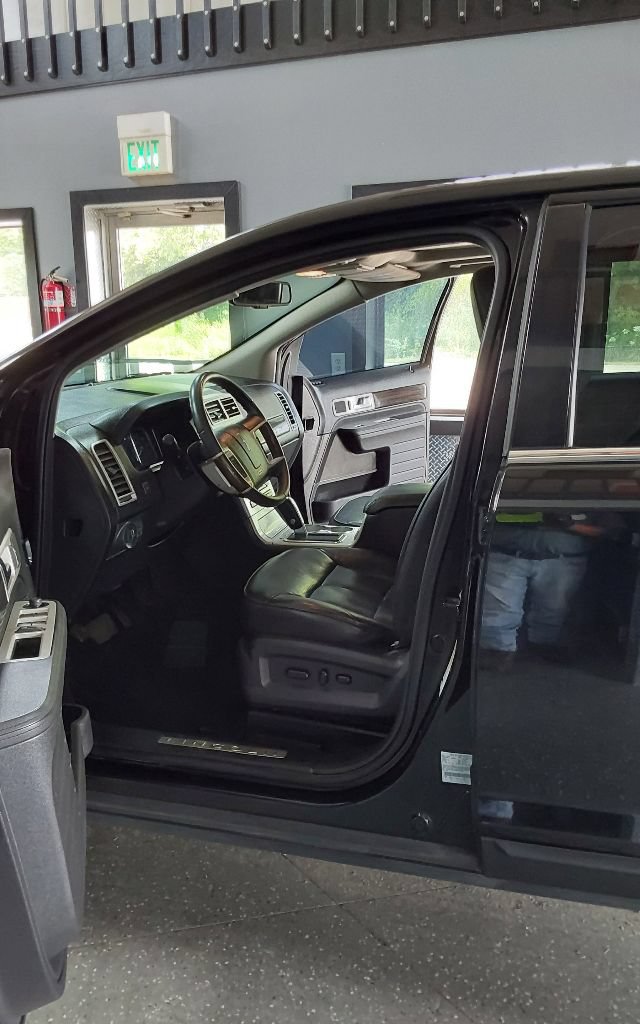Used 2009 Lincoln MKX 2WD image 13