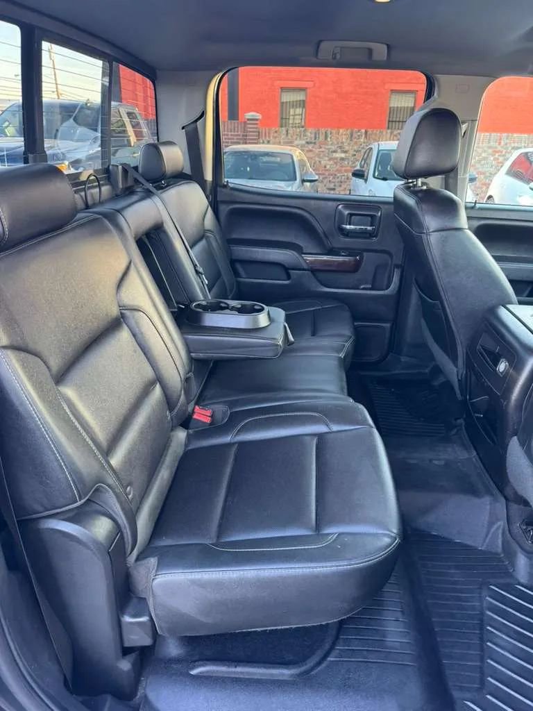 Used 2018 GMC Sierra 1500 SLT AWD/4WD image 10