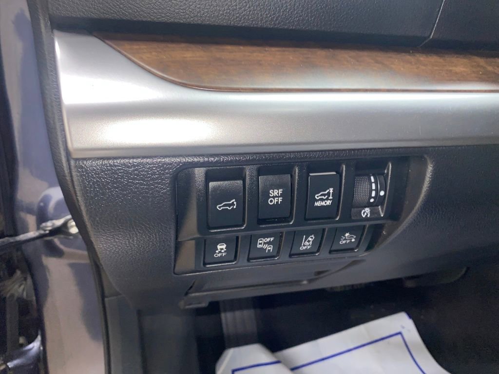 Used 2017 Subaru Outback 2.5i Limited image 29