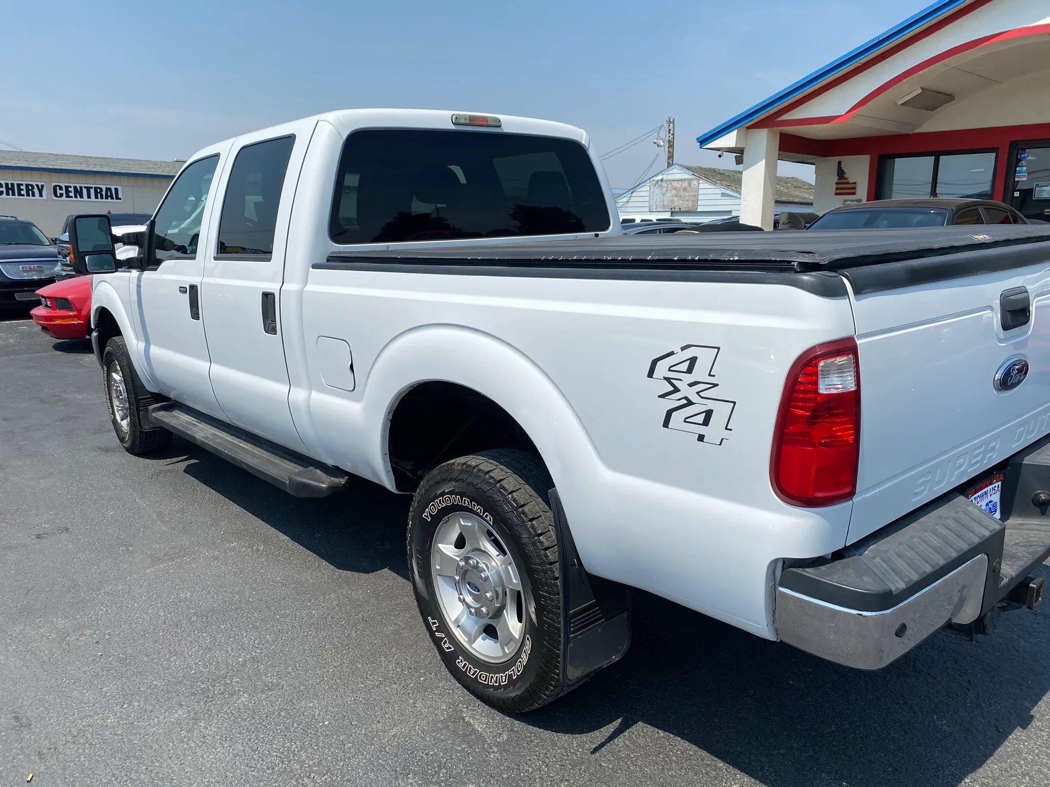 Used 2015 Ford F350 XLT w/ XLT Value Package AWD/4WD image 3