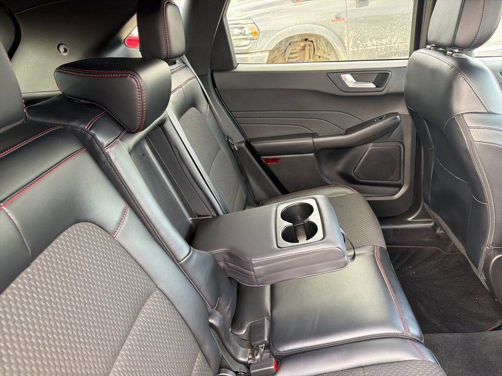 Certified 2023 Ford Escape ST-Line w/ Tech Pack #1 image 38