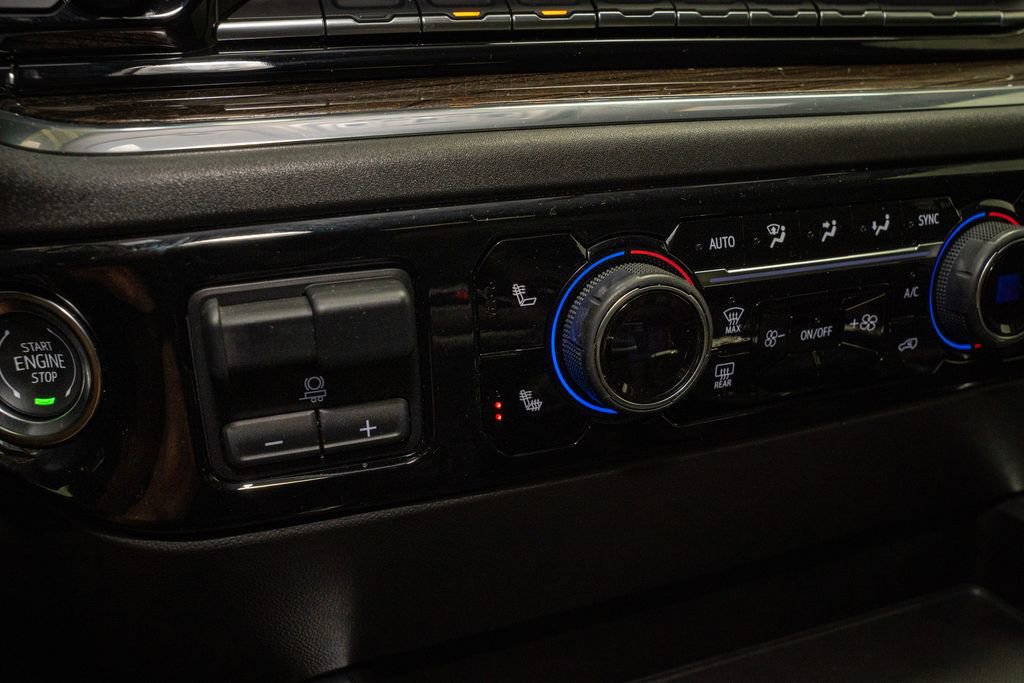 Used 2025 Chevrolet Silverado 1500 LT Trail Boss w/ LT Trail Boss Premium Package image 17