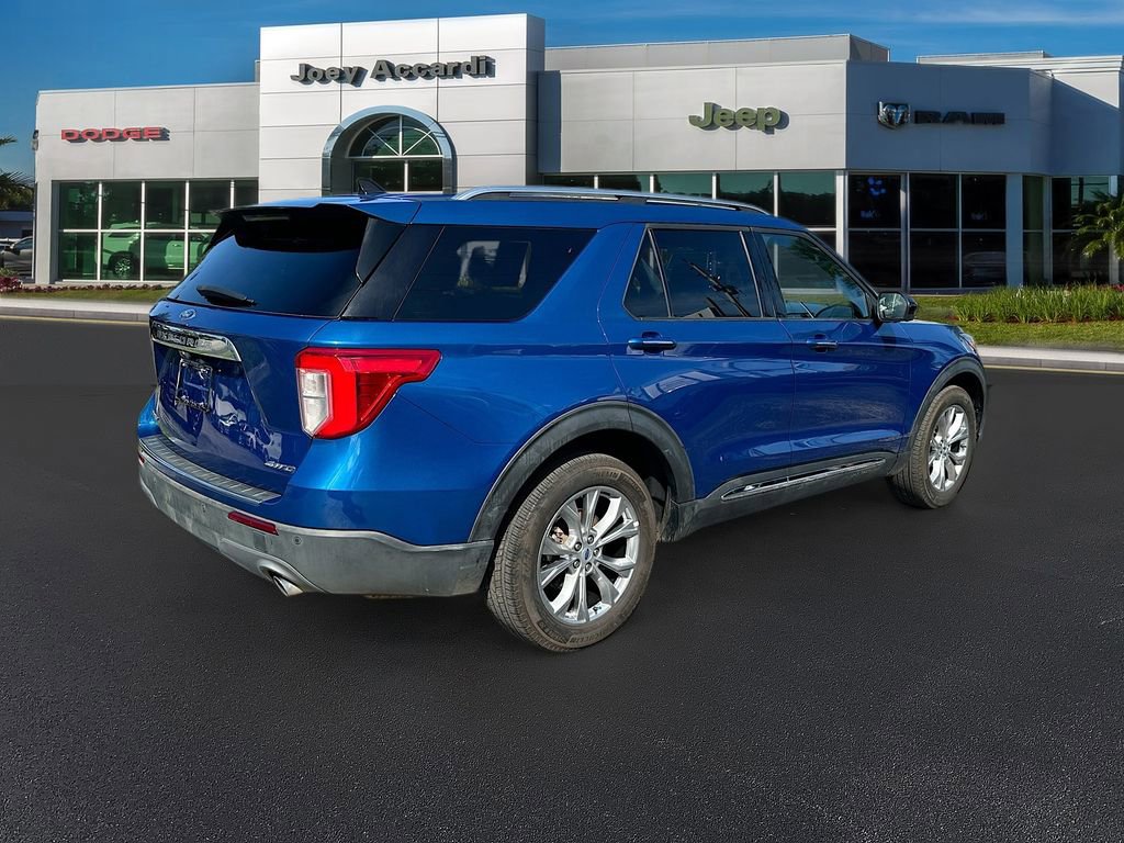 Used 2023 Ford Explorer Limited image 8