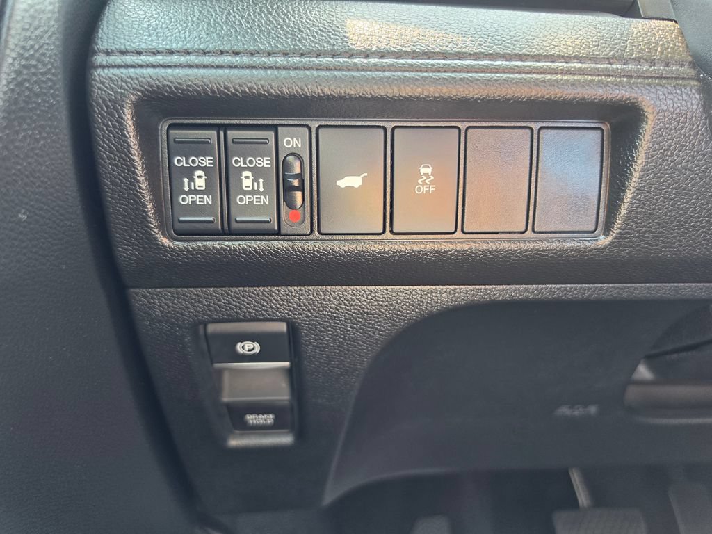 Used 2025 Honda Odyssey EX-L image 22