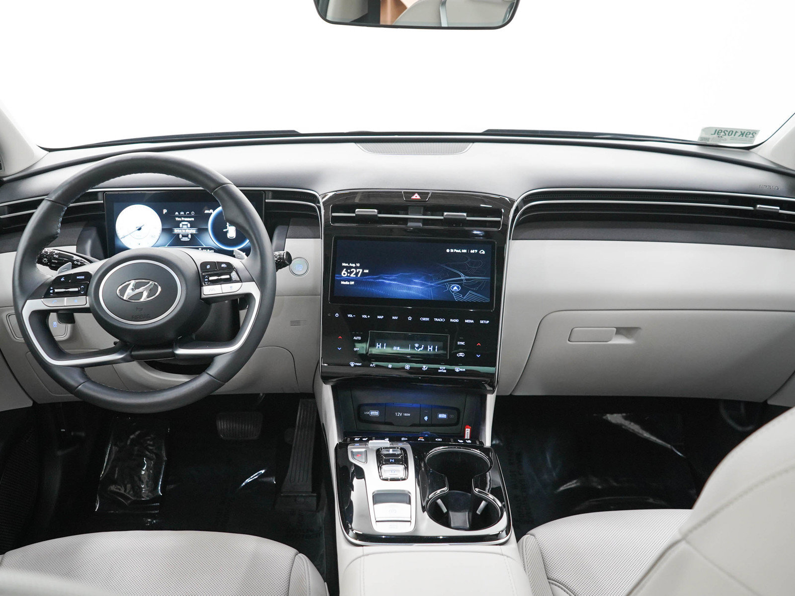 Used 2024 Hyundai Tucson Limited AWD/4WD image 16