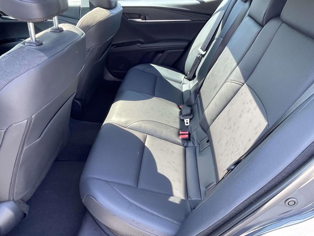 Used 2025 Toyota Camry XLE w/ Premium Plus Package image 10