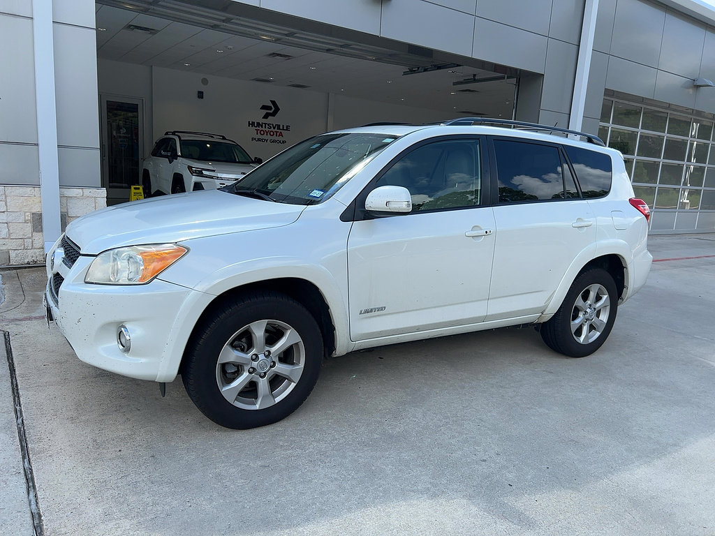 Used 2011 Toyota RAV4 Limited w/ Limited Extra Value Pkg AWD/4WD image 5
