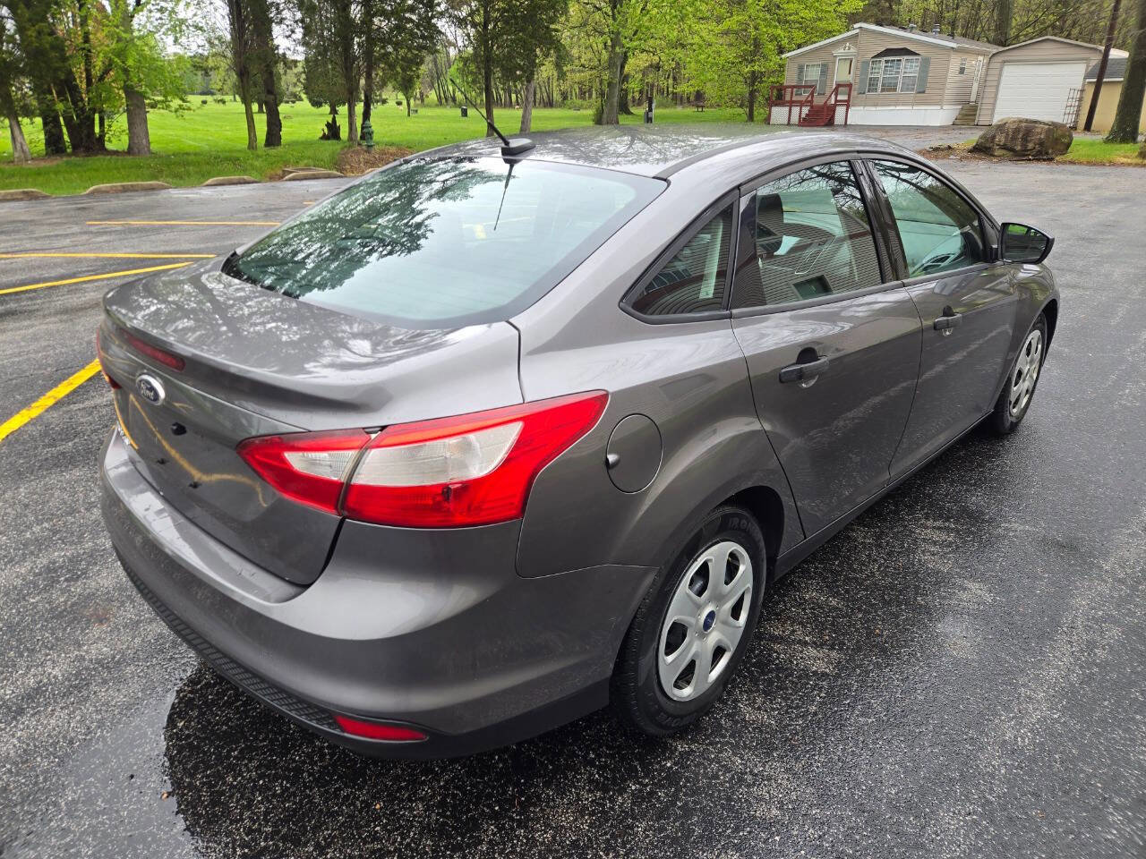 Used 2012 Ford Focus S FWD image 11