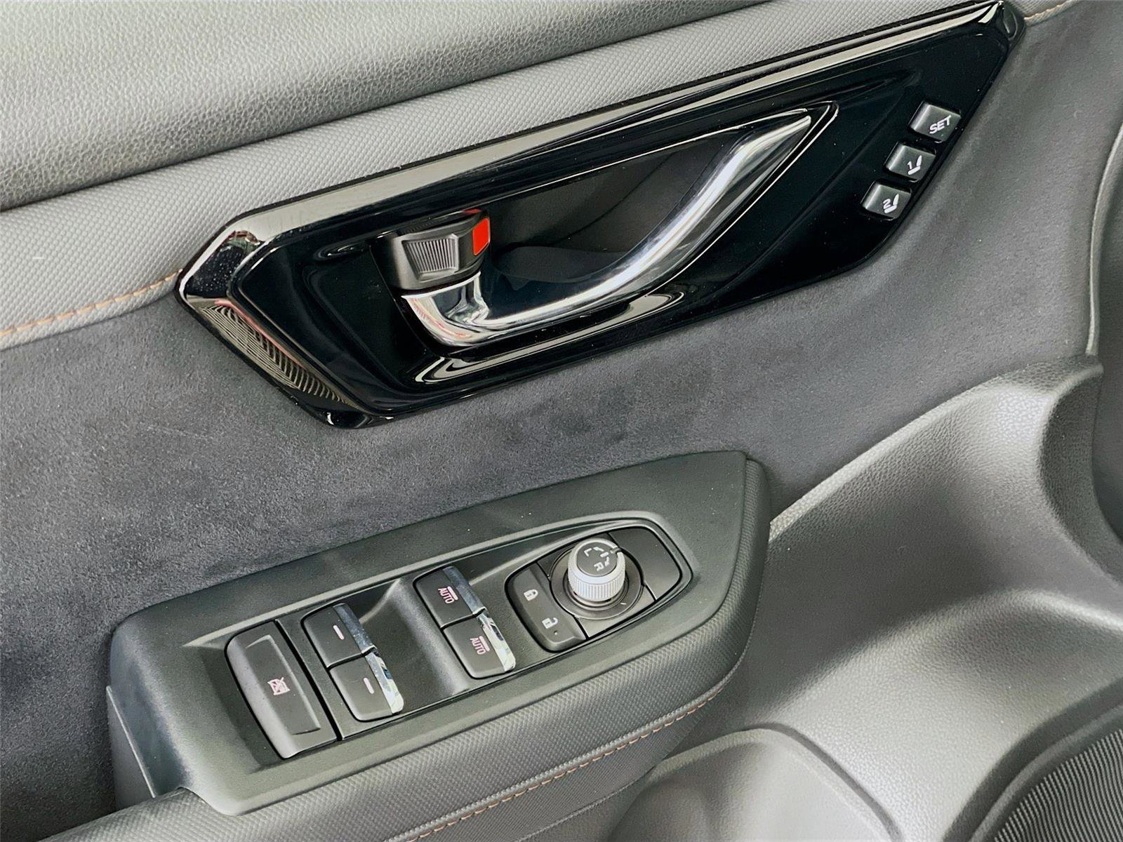 Certified 2025 Subaru Forester Touring w/ Protection Package image 23