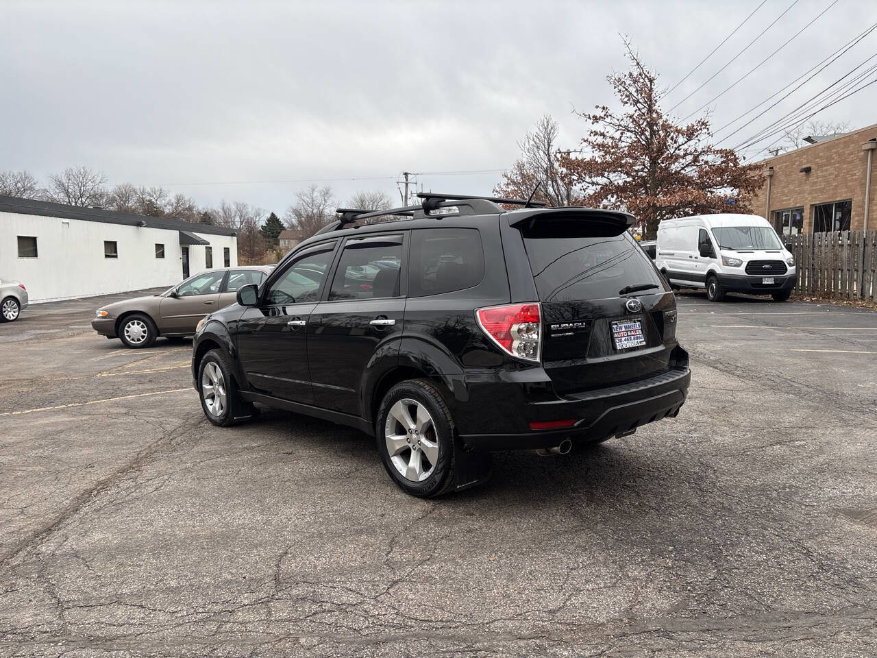 Used 2010 Subaru Forester 2.5XT Limited image 3