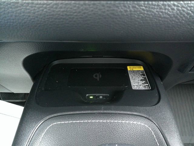 Used 2025 Toyota Corolla Hatchback w/ SE Package image 16