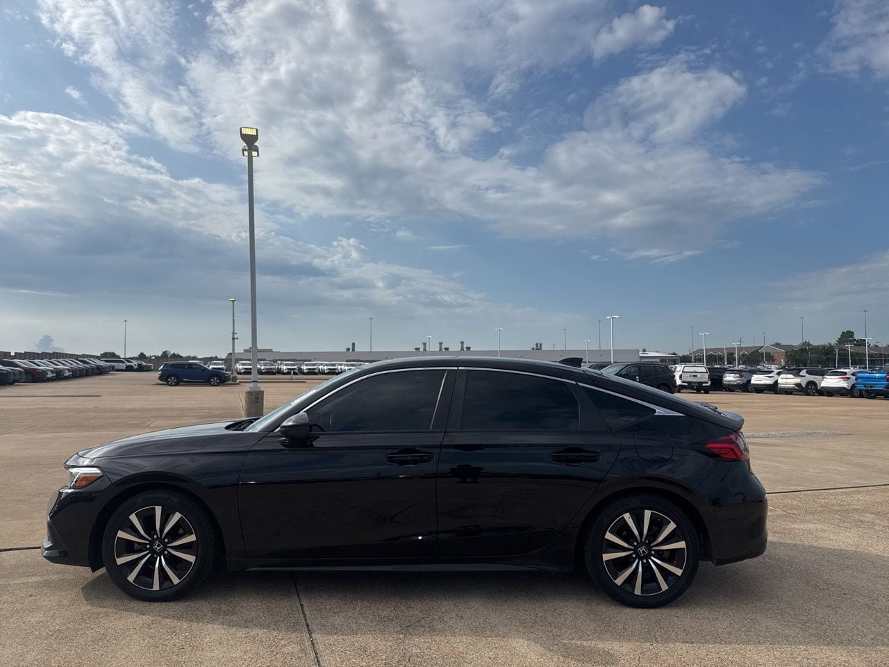 Used 2023 Honda Civic EX-L image 13