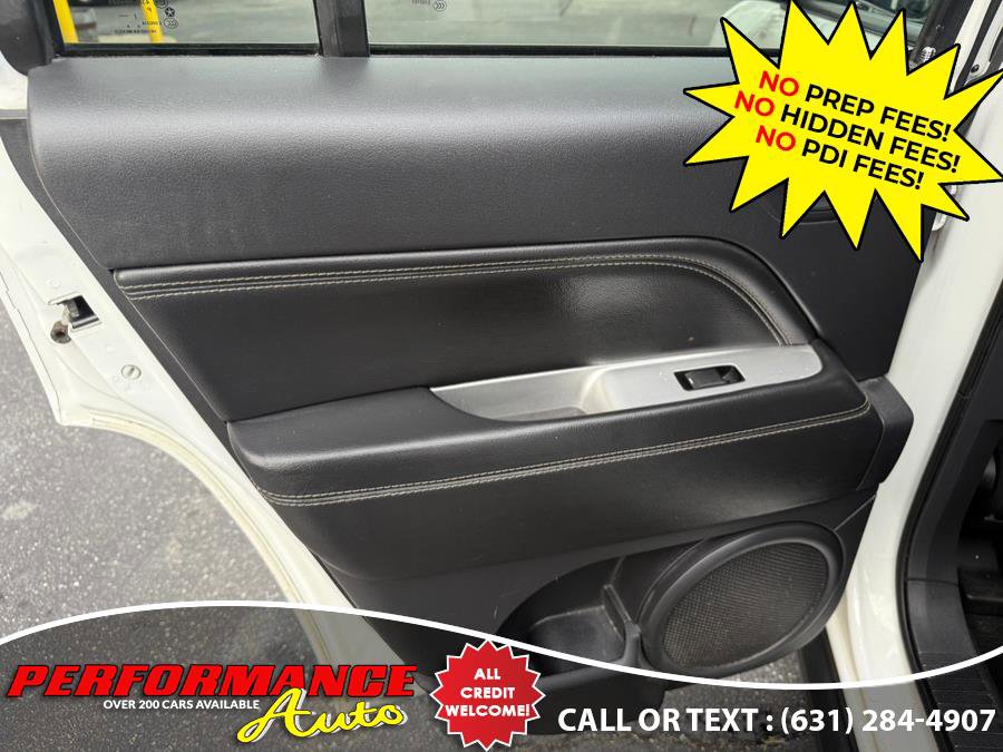 Used 2014 Jeep Compass Latitude image 27