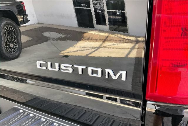 Used 2025 Chevrolet Silverado 2500 Custom w/ Custom Value Package AWD/4WD image 22
