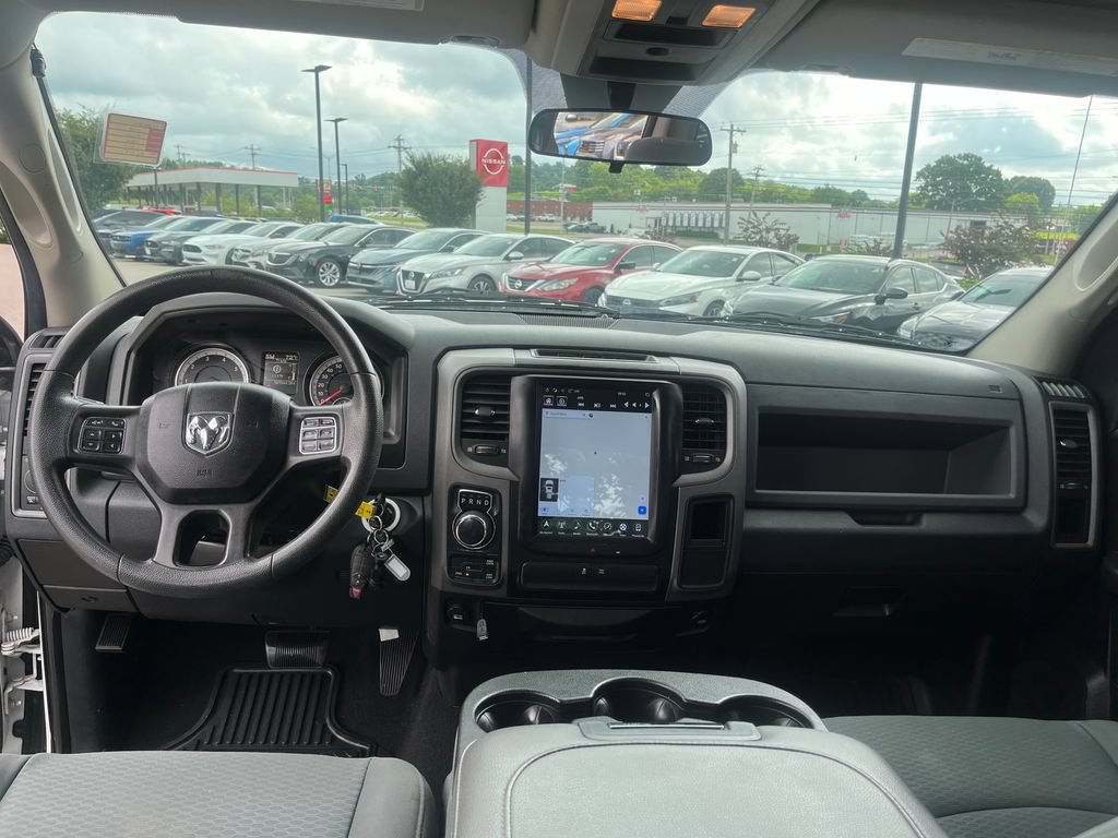 Used 2018 RAM 1500 Express w/ Express Value Package AWD/4WD image 21