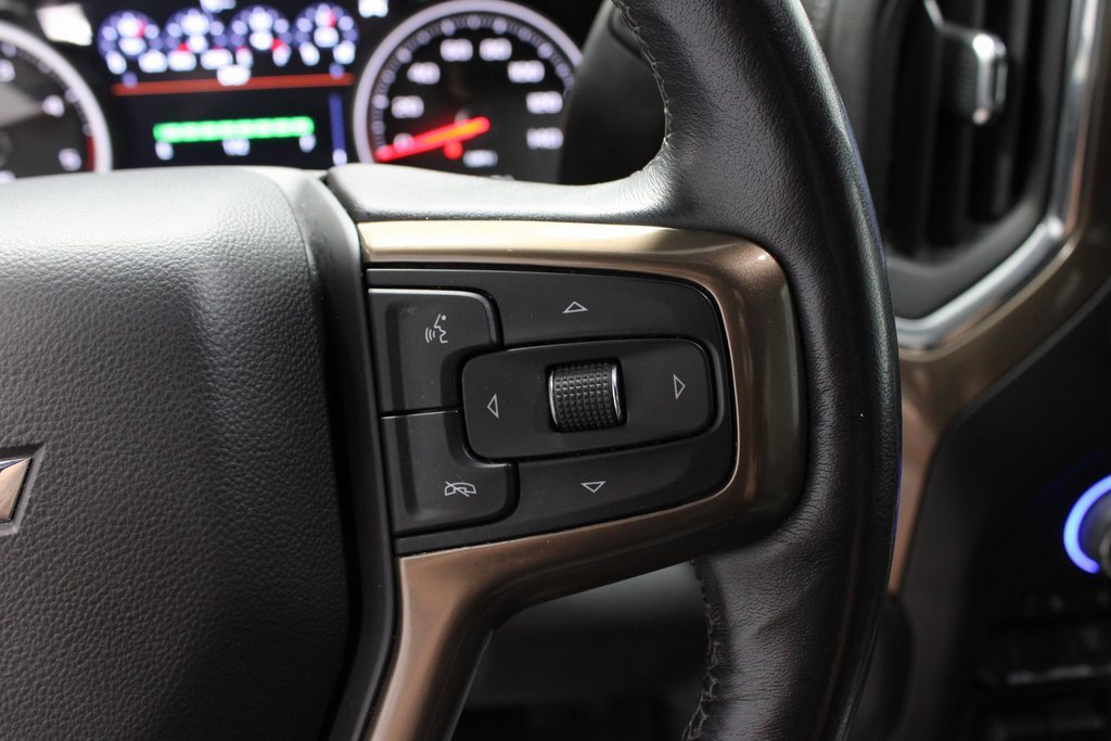 Used 2022 Chevrolet Silverado 3500 High Country image 29
