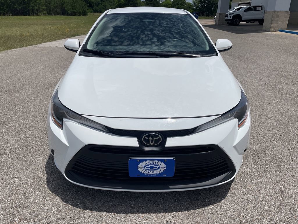 Used 2024 Toyota Corolla LE FWD image 8