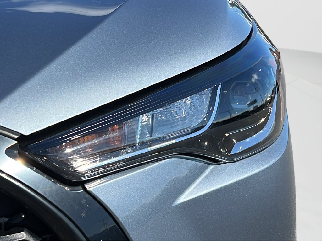 Used 2024 Toyota Corolla Cross L FWD image 24