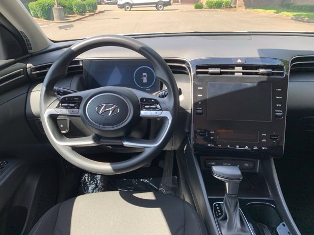 Used 2024 Hyundai Tucson SEL FWD image 17