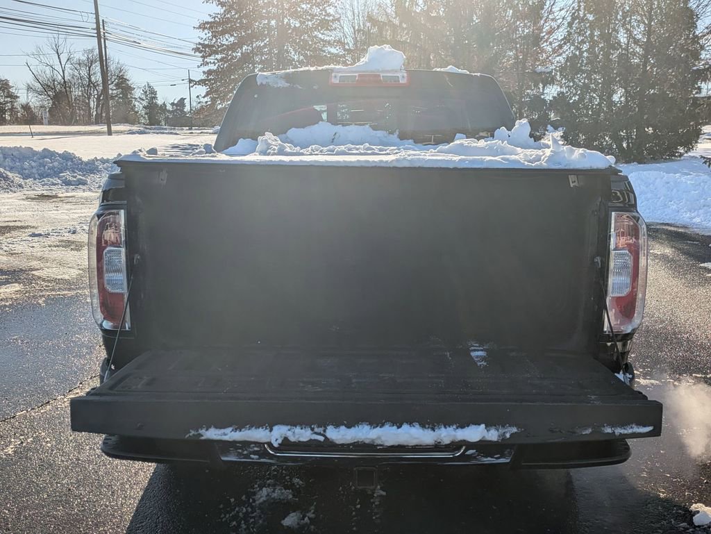 Used 2016 GMC Canyon SLT image 22