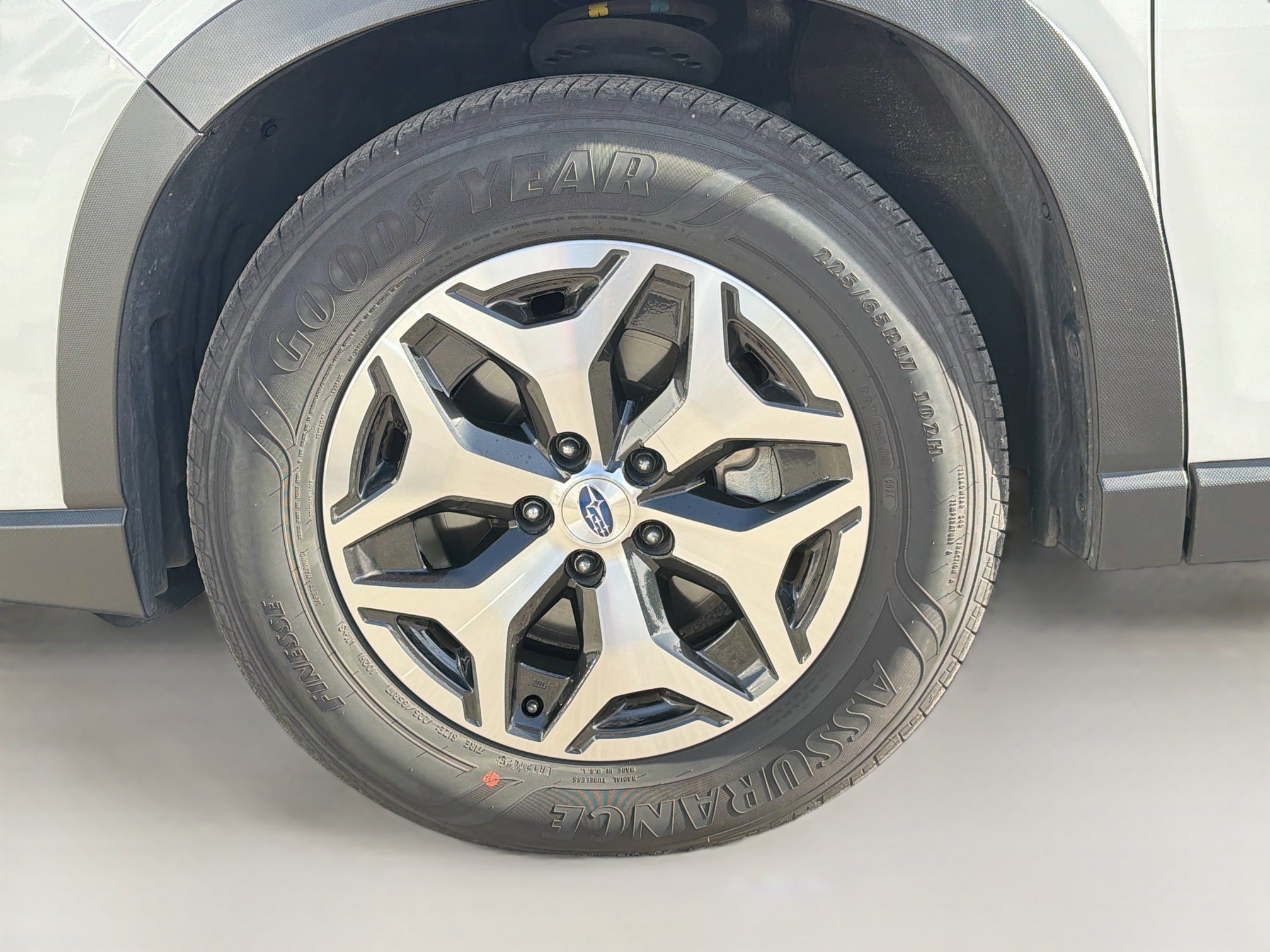 Used 2020 Subaru Forester Premium AWD/4WD image 43