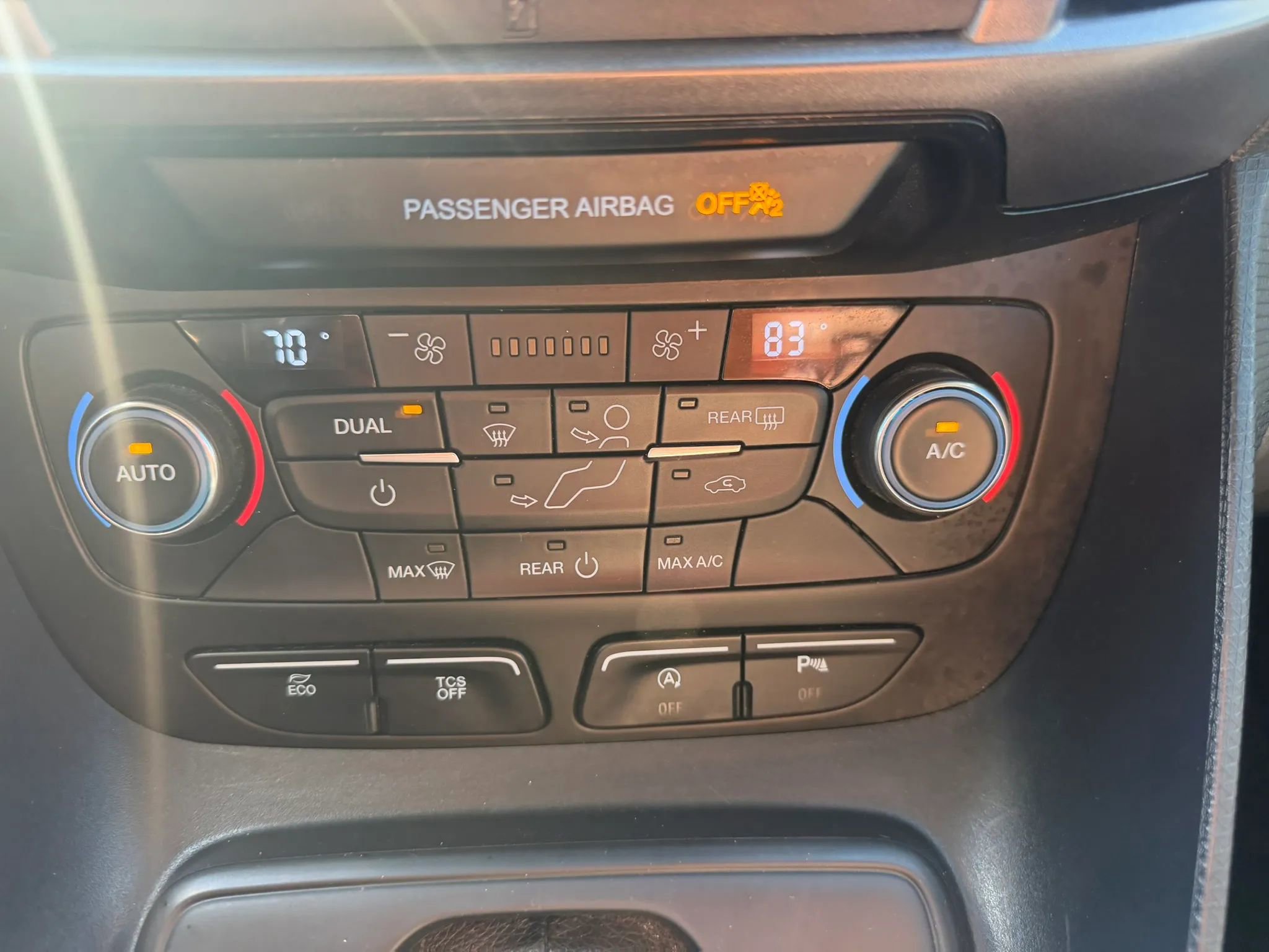 Used 2022 Ford Transit Connect XLT FWD image 28