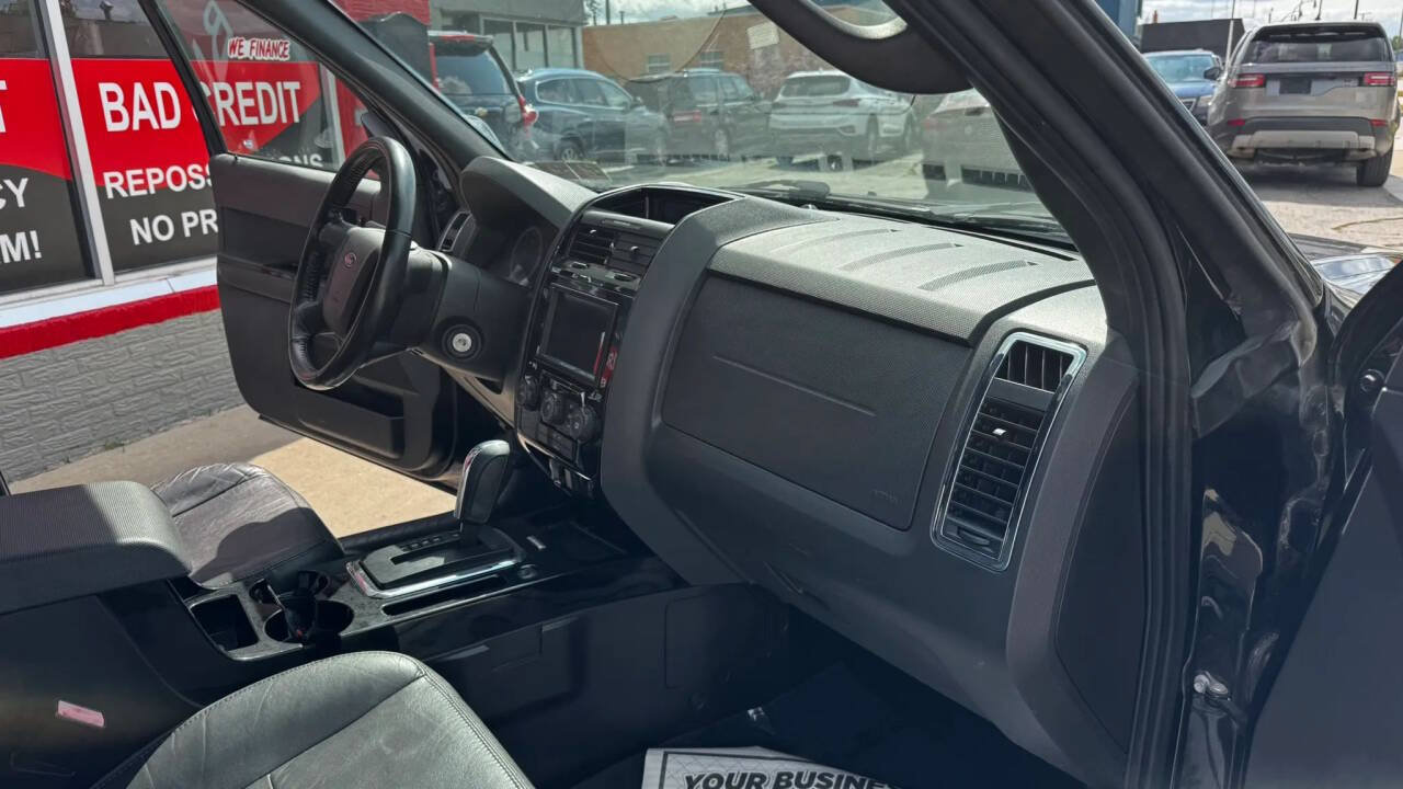 Used 2012 Ford Escape Limited AWD/4WD image 24